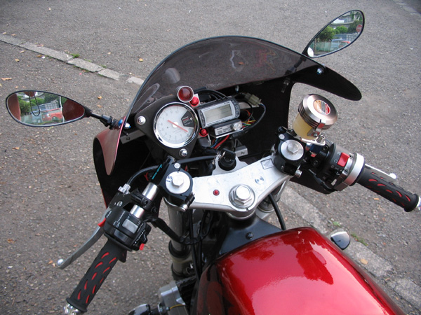 �J�X�^���|�C���g2